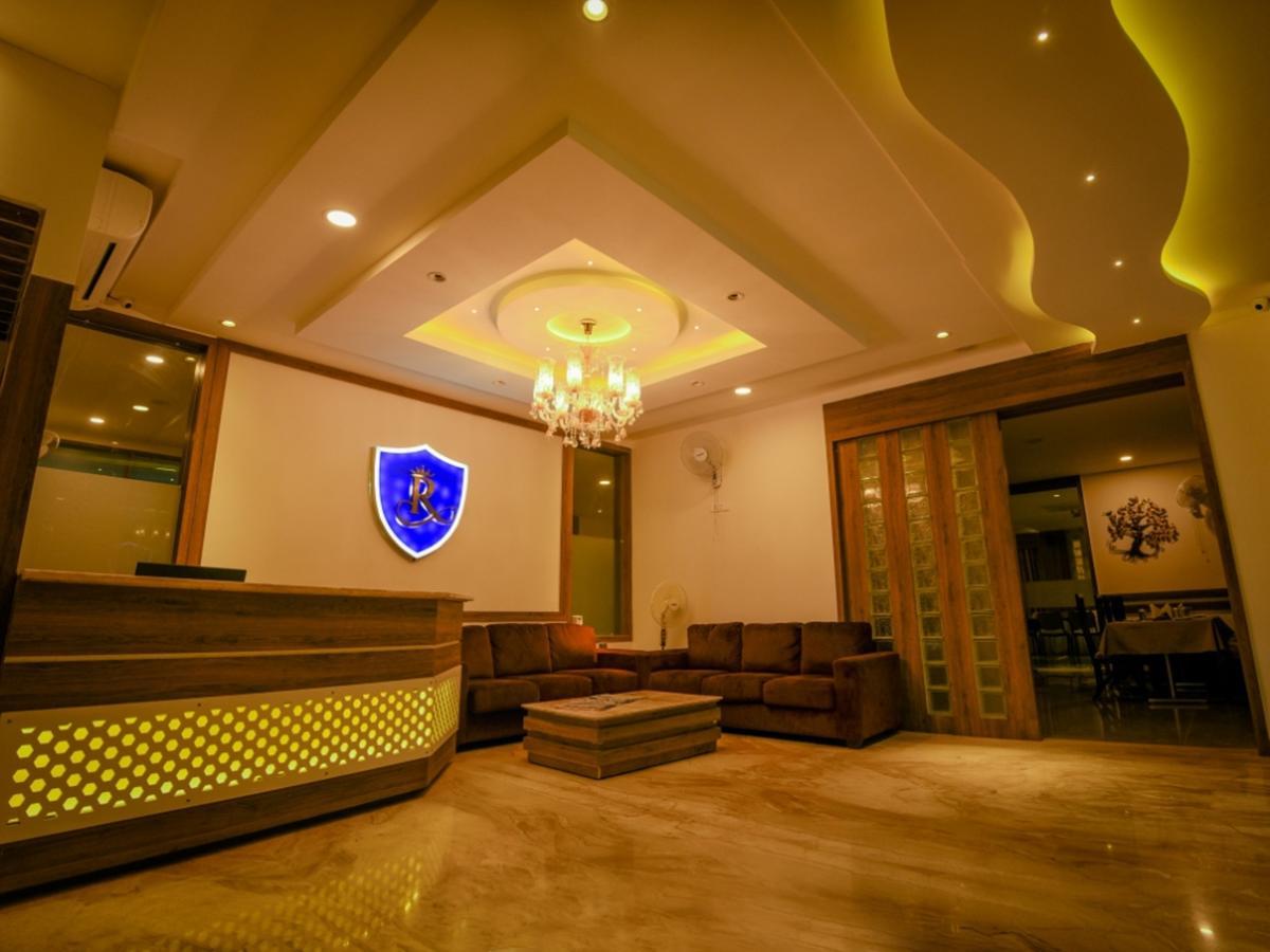Royal Inn Khandwa Ngoại thất bức ảnh