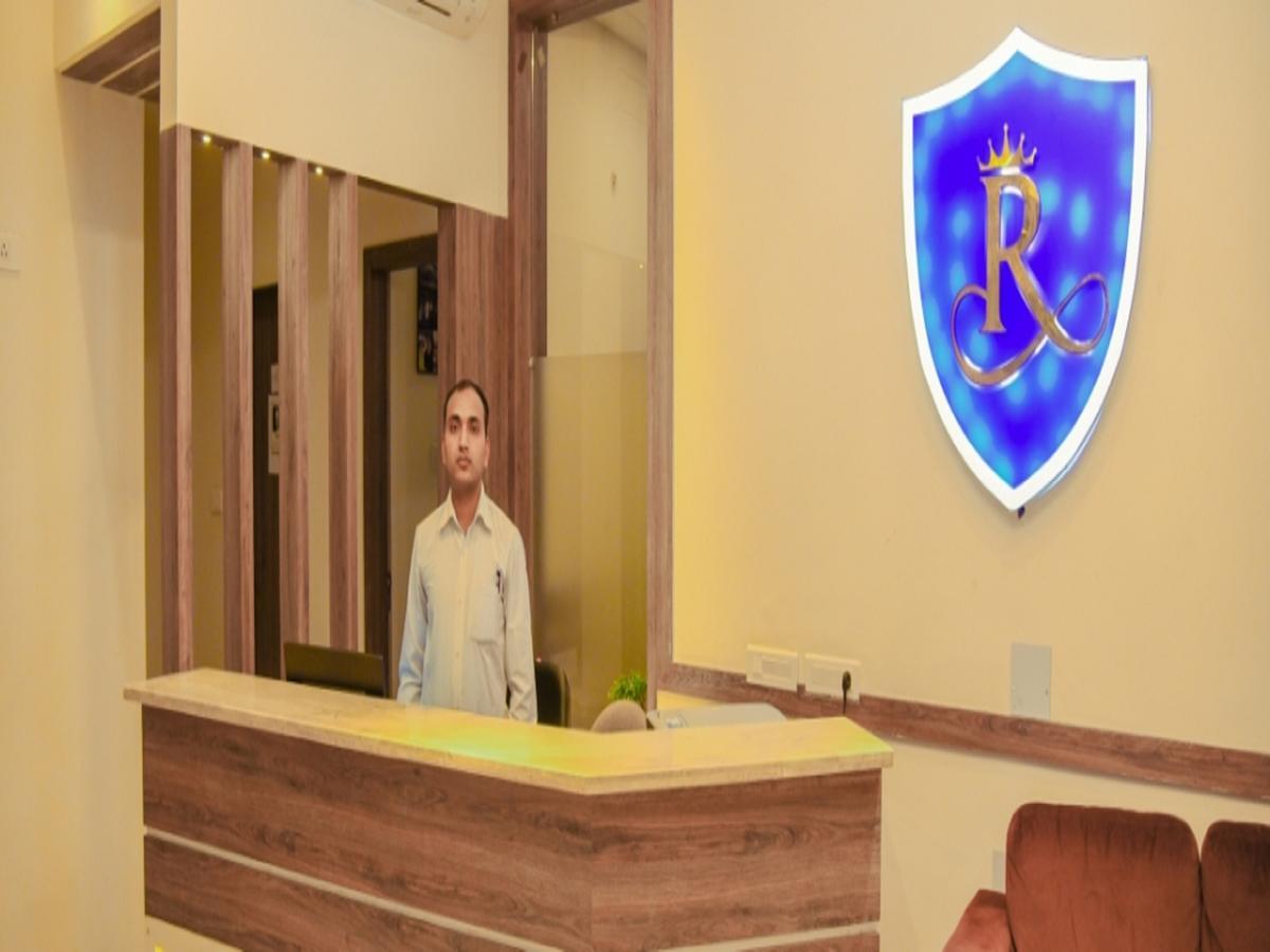 Royal Inn Khandwa Ngoại thất bức ảnh